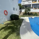 Moderno Estudio Con Wifi En Marbella Este - Vistamar 16 Estudio
